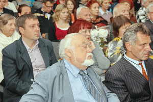 b_300_200_16777215_00_images_old_stories_news_2013_Vovk_IMG_1575.gif